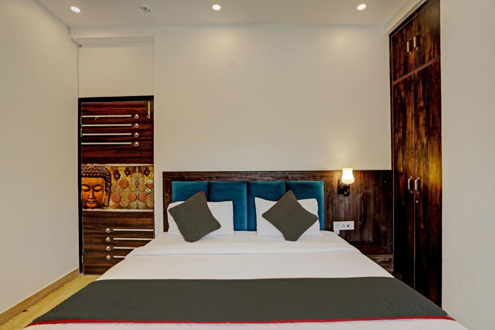 Hotel Golden Prime King New Delhi Buitenkant foto